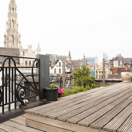 Duplex Dernier Etage Avec Terasse A Deux Pas De La Grand Place Brüsszel Kültér fotó
