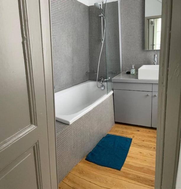 Duplex Dernier Etage Avec Terasse A Deux Pas De La Grand Place Brüsszel Kültér fotó